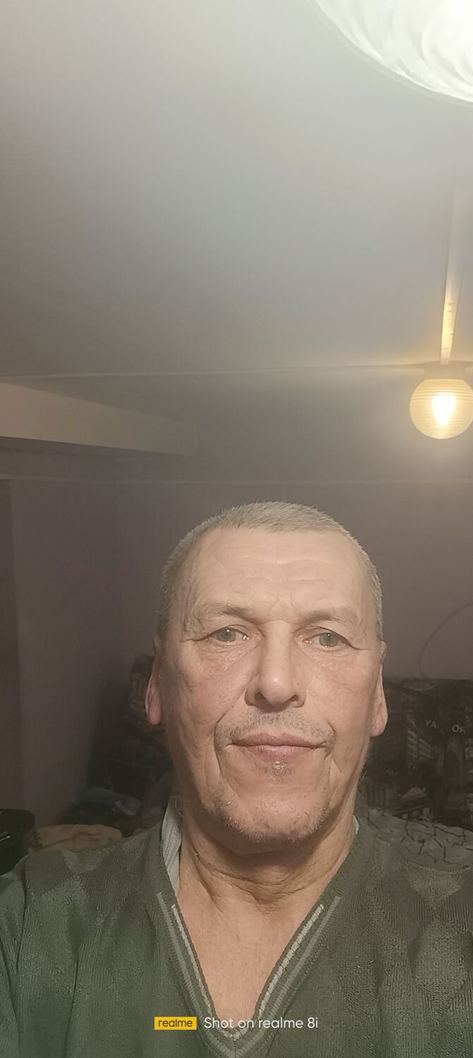  31732748  , 62 ,    