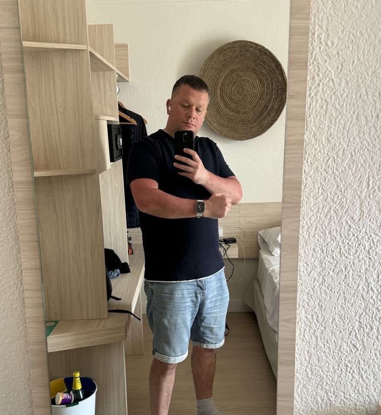  ,   Jury, 41 ,   ,   , c 