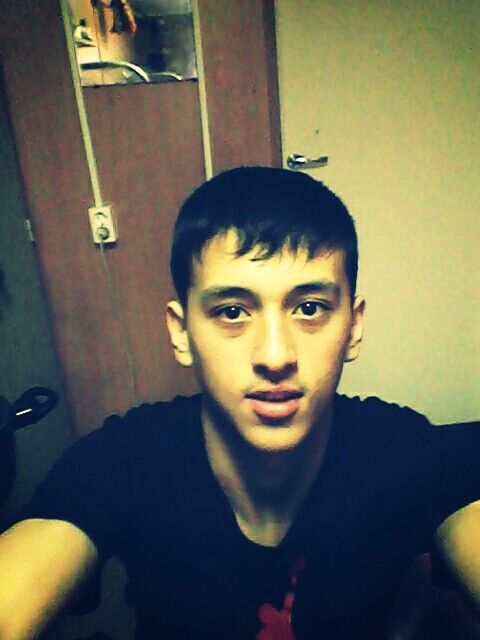  5337168  Nek, 30 ,    
