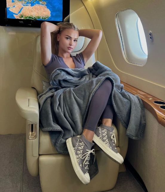 ���� 37586278 ������� �����, 23 ����, ���� ���������� � �����-����������