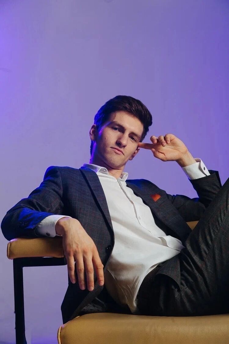 ���� 37283228 ����� �����, 25 ���, ���� ���������� � �����������