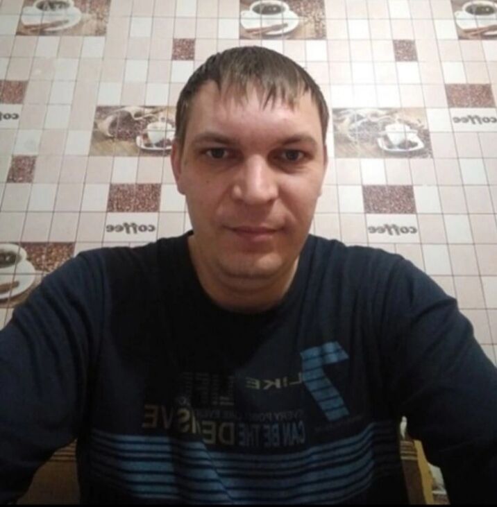  53484358  Dima, 40 ,    