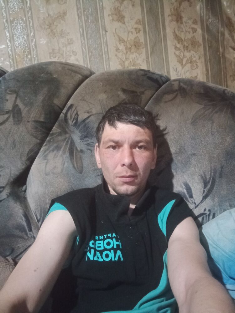  25713768  , 34 ,    