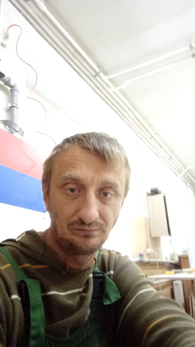  30845488  , 44 ,    