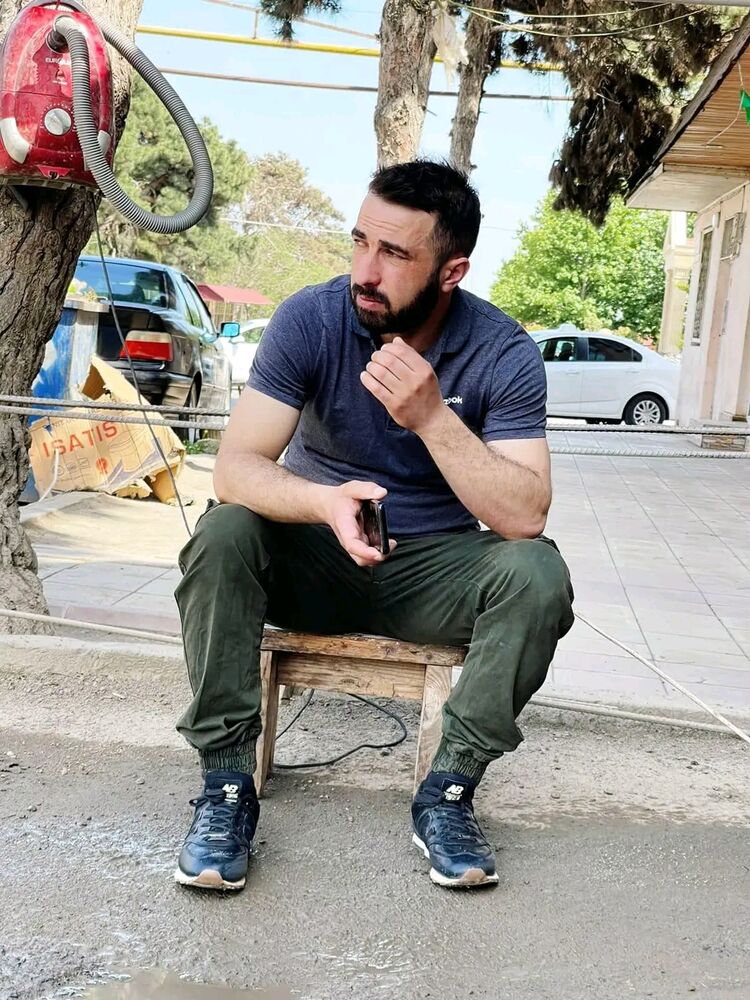  ,   Ali, 30 ,   ,   