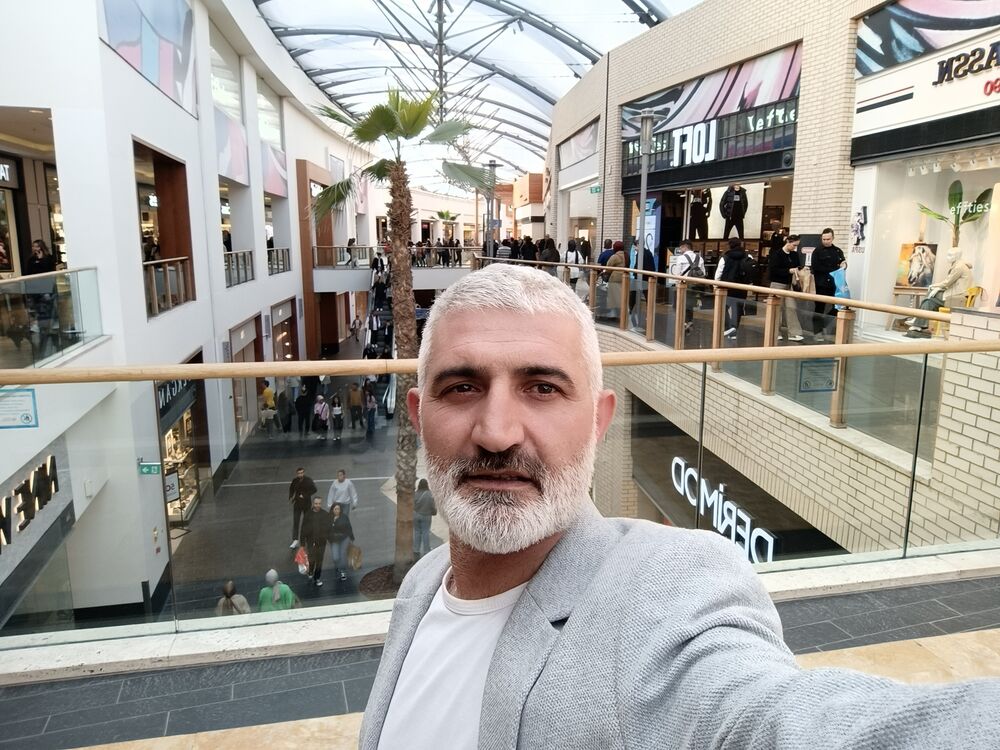  53127248  Gokhan, 47 ,    