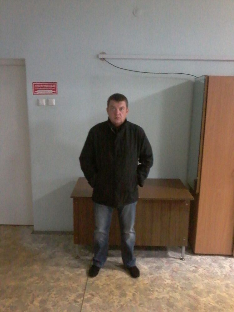  ,   Nik, 46 ,   
