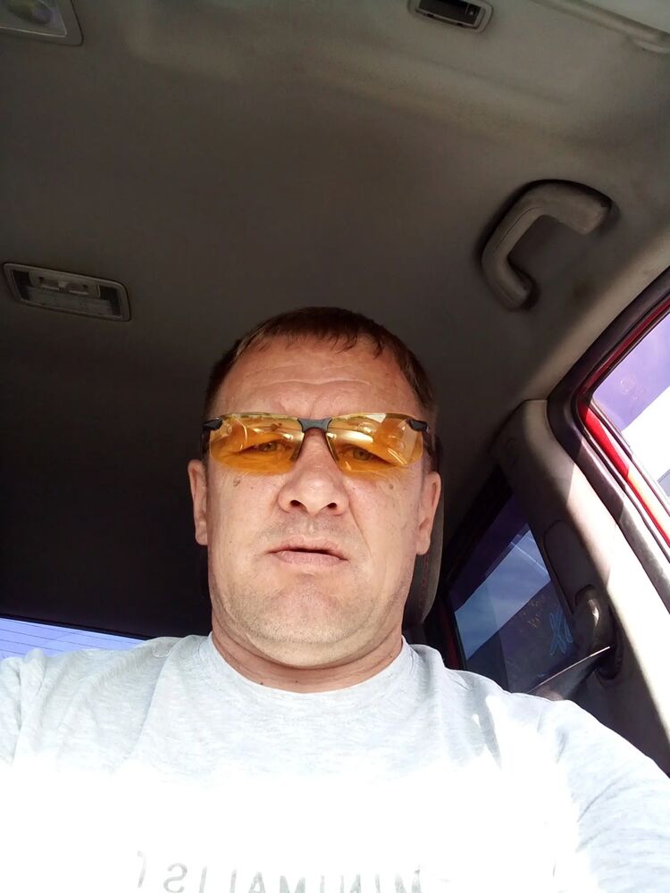 41424168  Andrey, 41 ,    