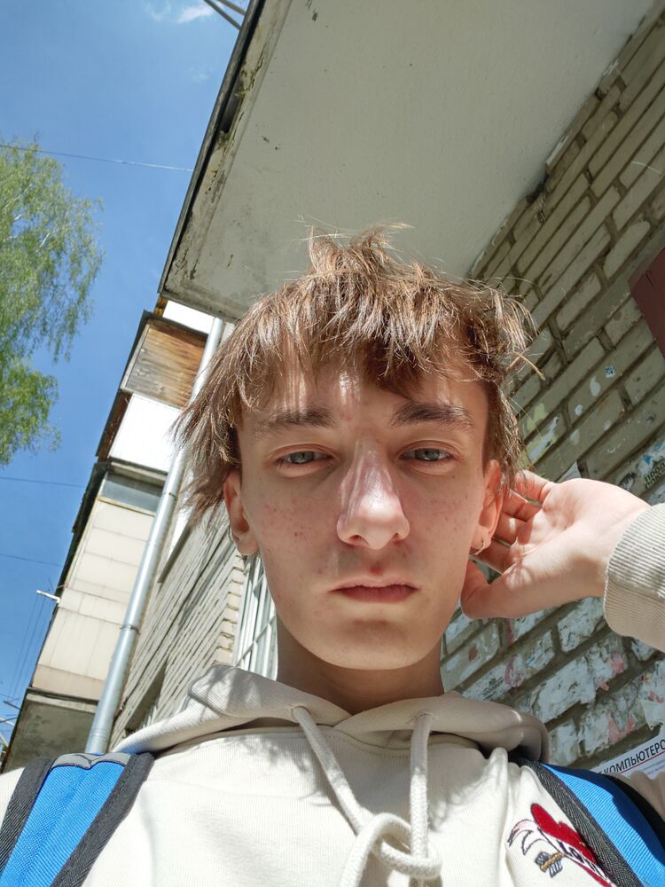  ,   David, 22 ,   ,   , c 