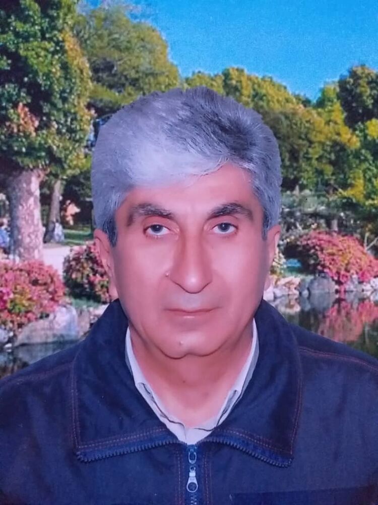  43969698  Hamid, 69 ,    