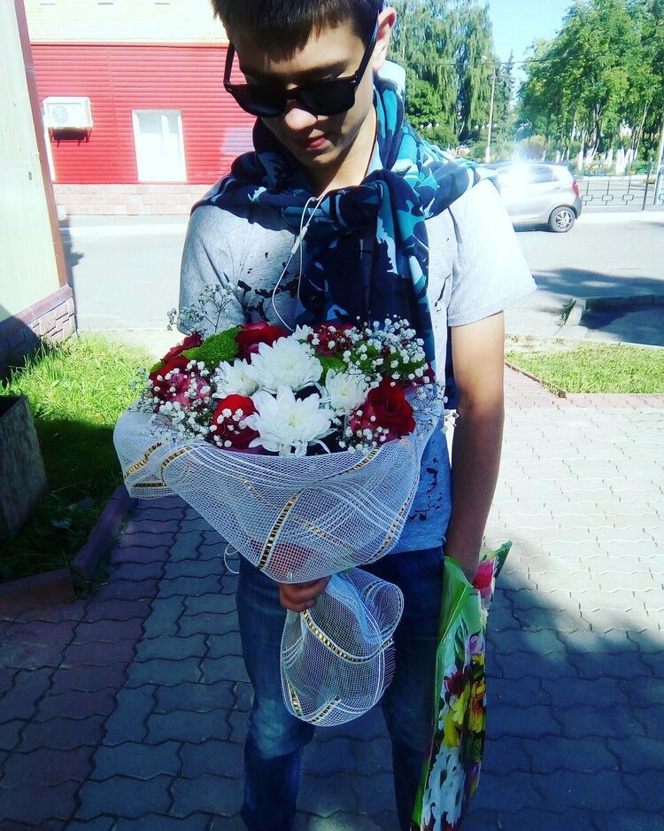  32978448  , 25 ,    -