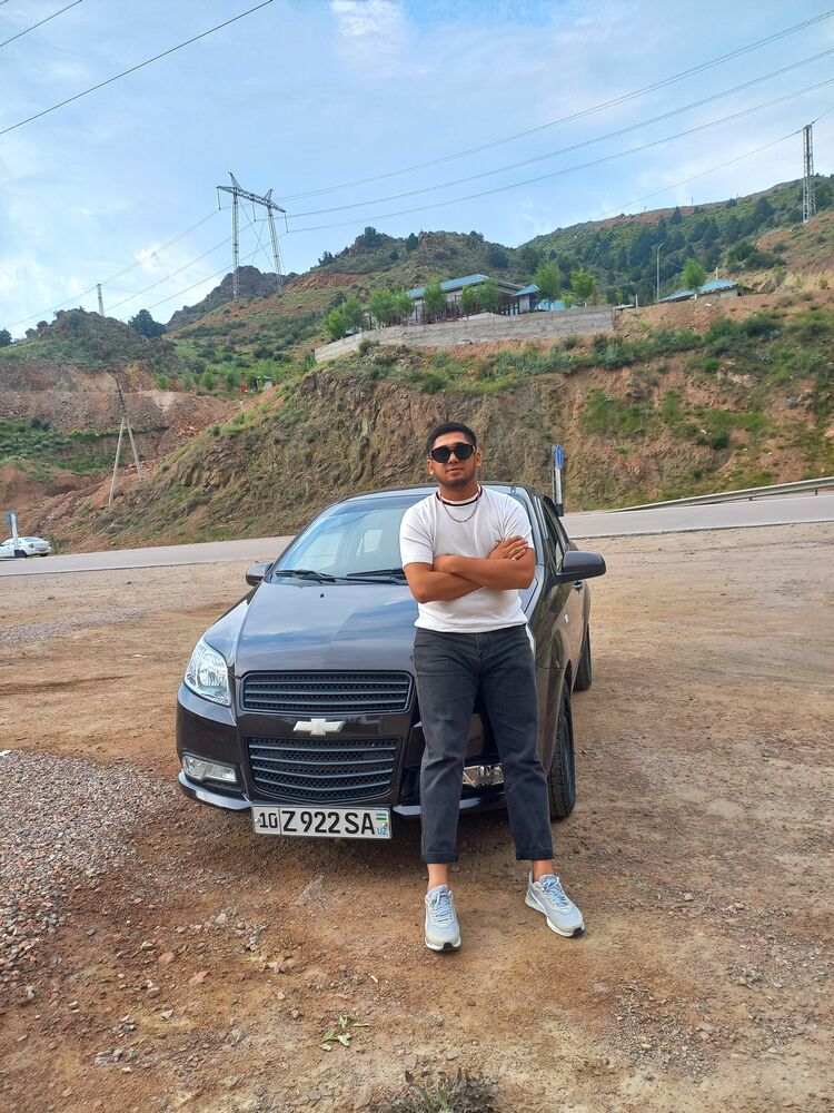  27051188  Aziz xusanov, 25 ,    