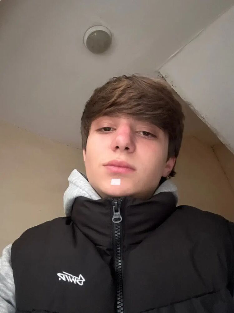  39086558  , 27 ,    
