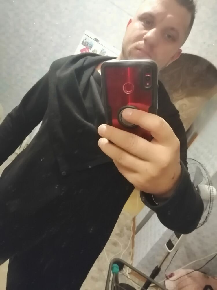 28675798  , 37 ,    