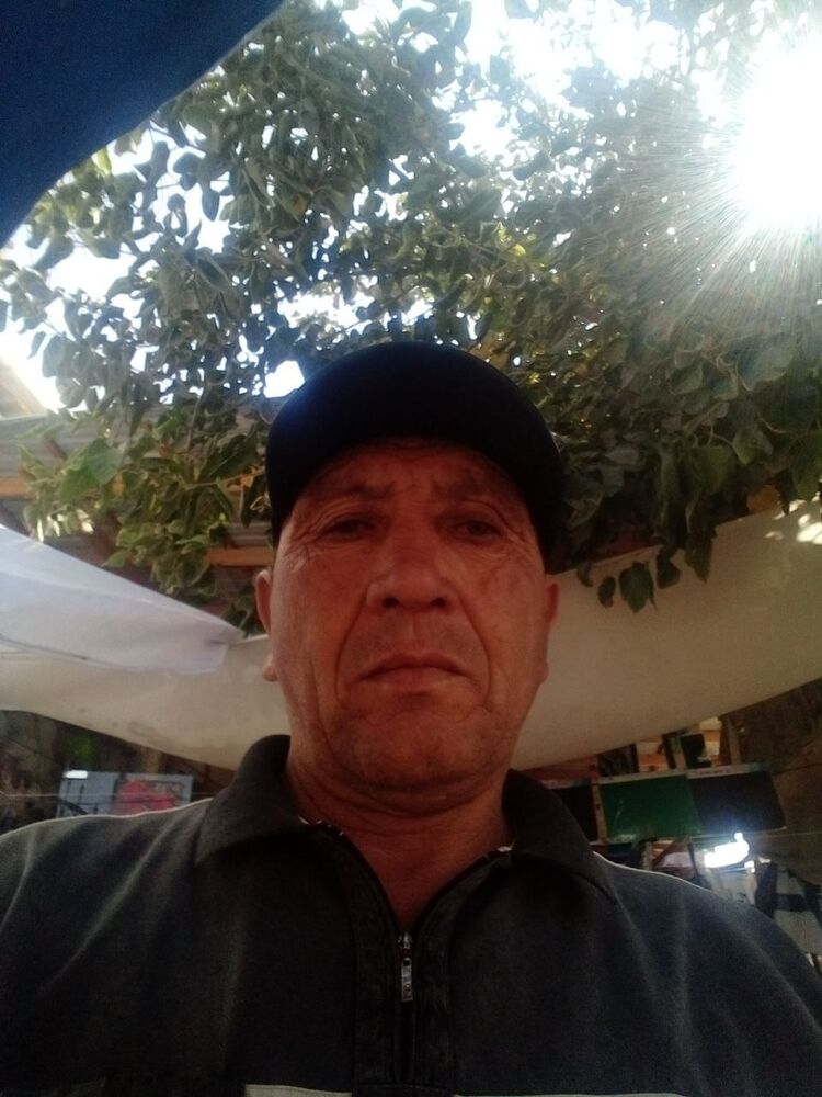 38516468  Panji, 59 ,    