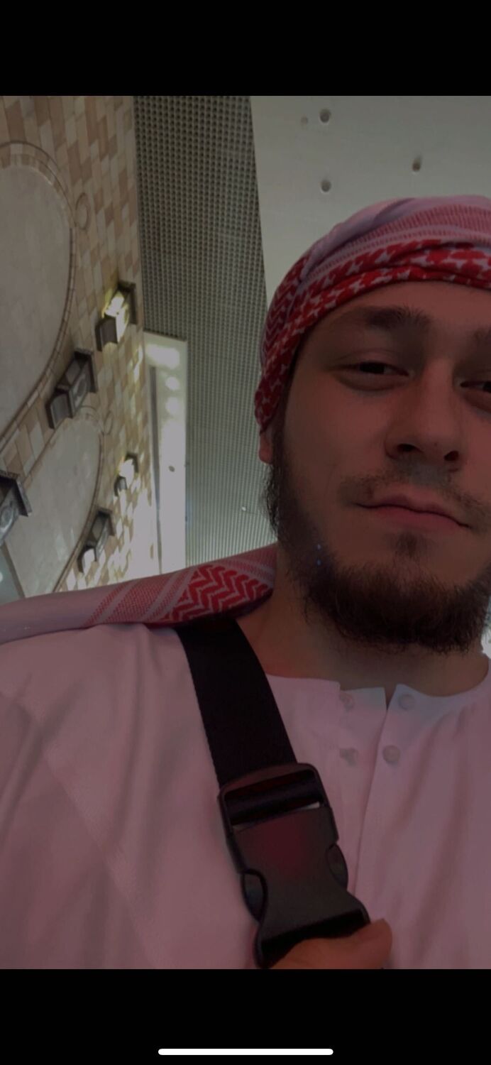  49389188  Kemal, 26 ,    