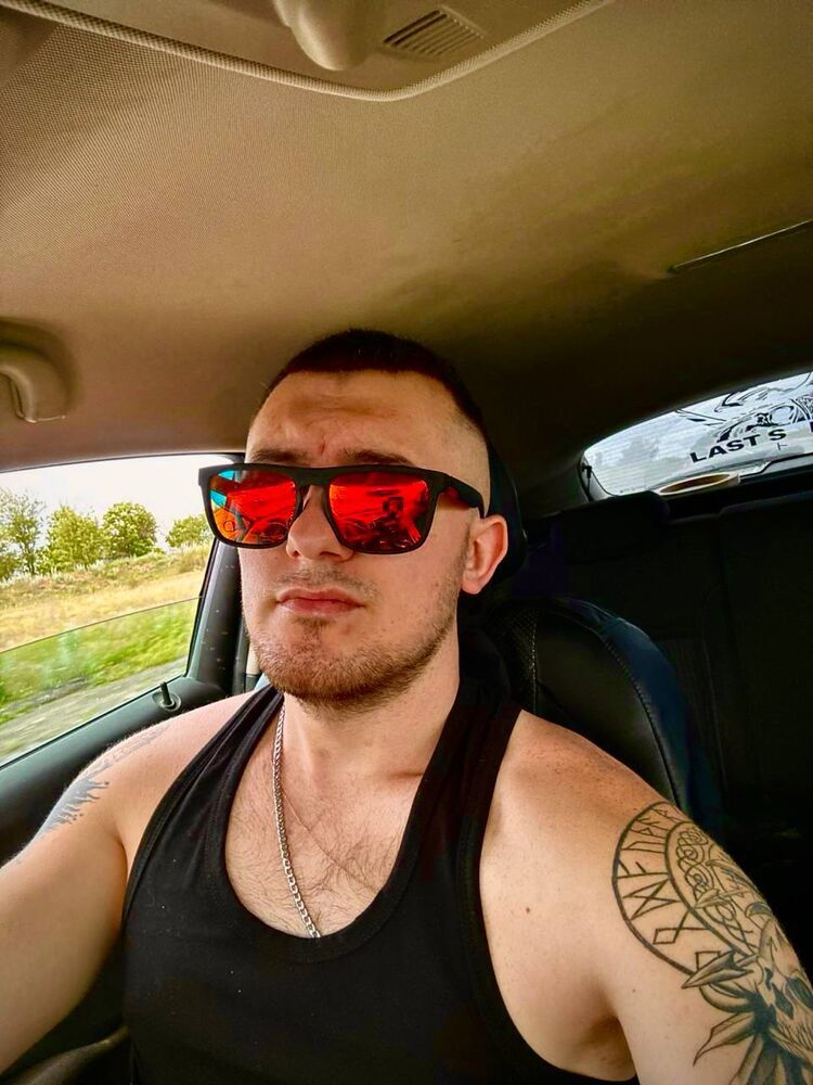  ,   , 28 ,   ,   