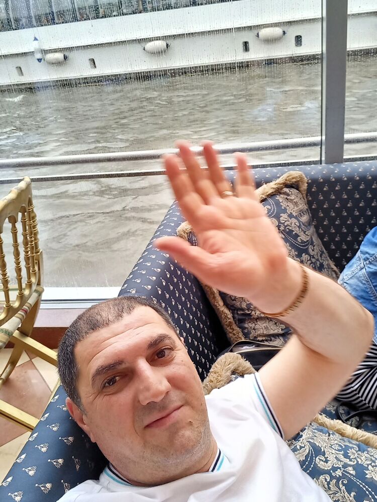   ,   Arik, 45 ,   ,   