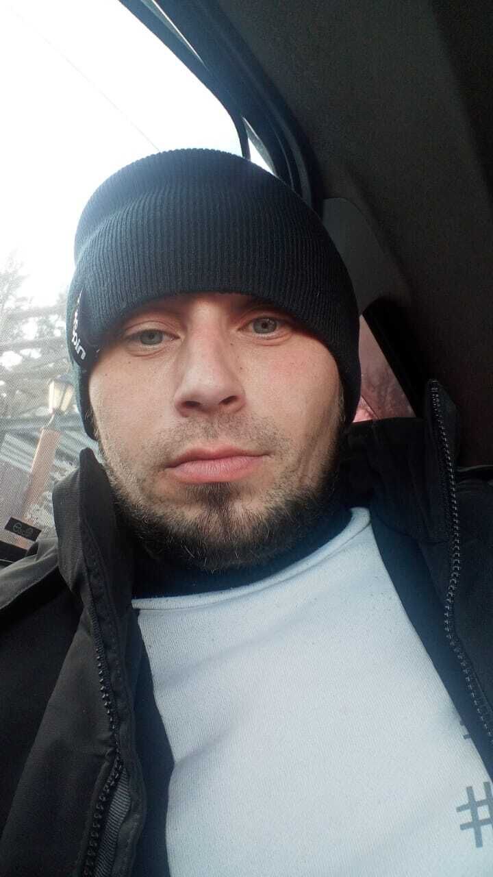  44652728  , 39 ,    