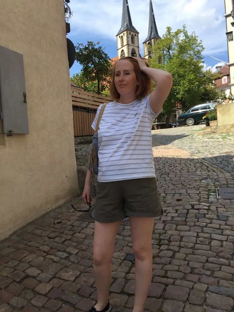  44363508  , 42 ,    -