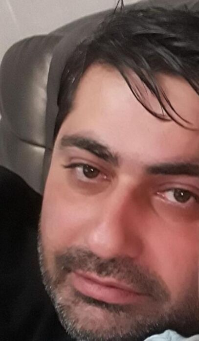  54507738  Irakli, 46 ,    