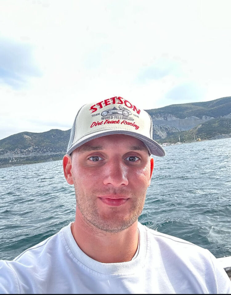 ���� 52948788 ������� ������, 33 ����, ���� ���������� � ������