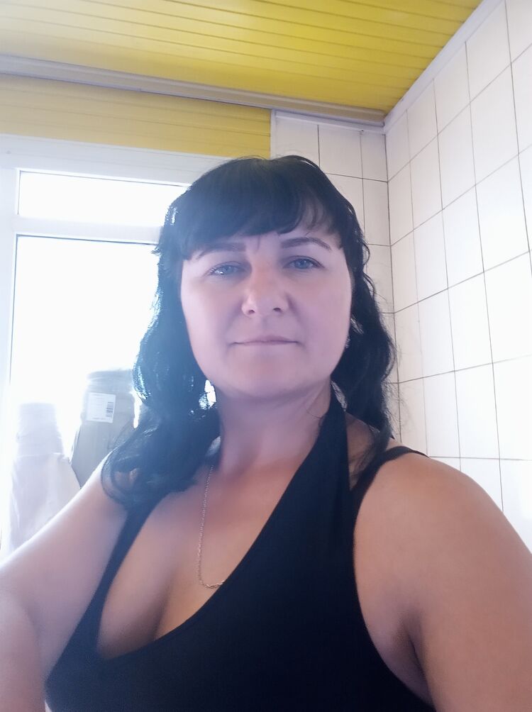  ,   Olga, 45 ,   ,   