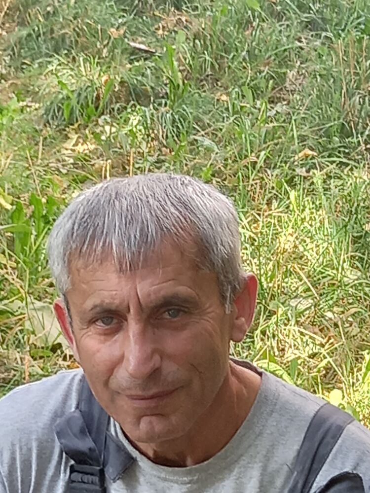  28679888  , 45 ,    