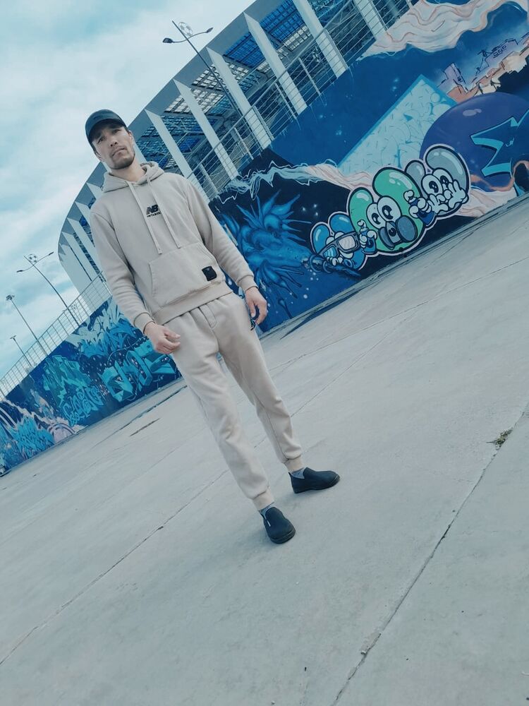  42797488  , 36 ,     