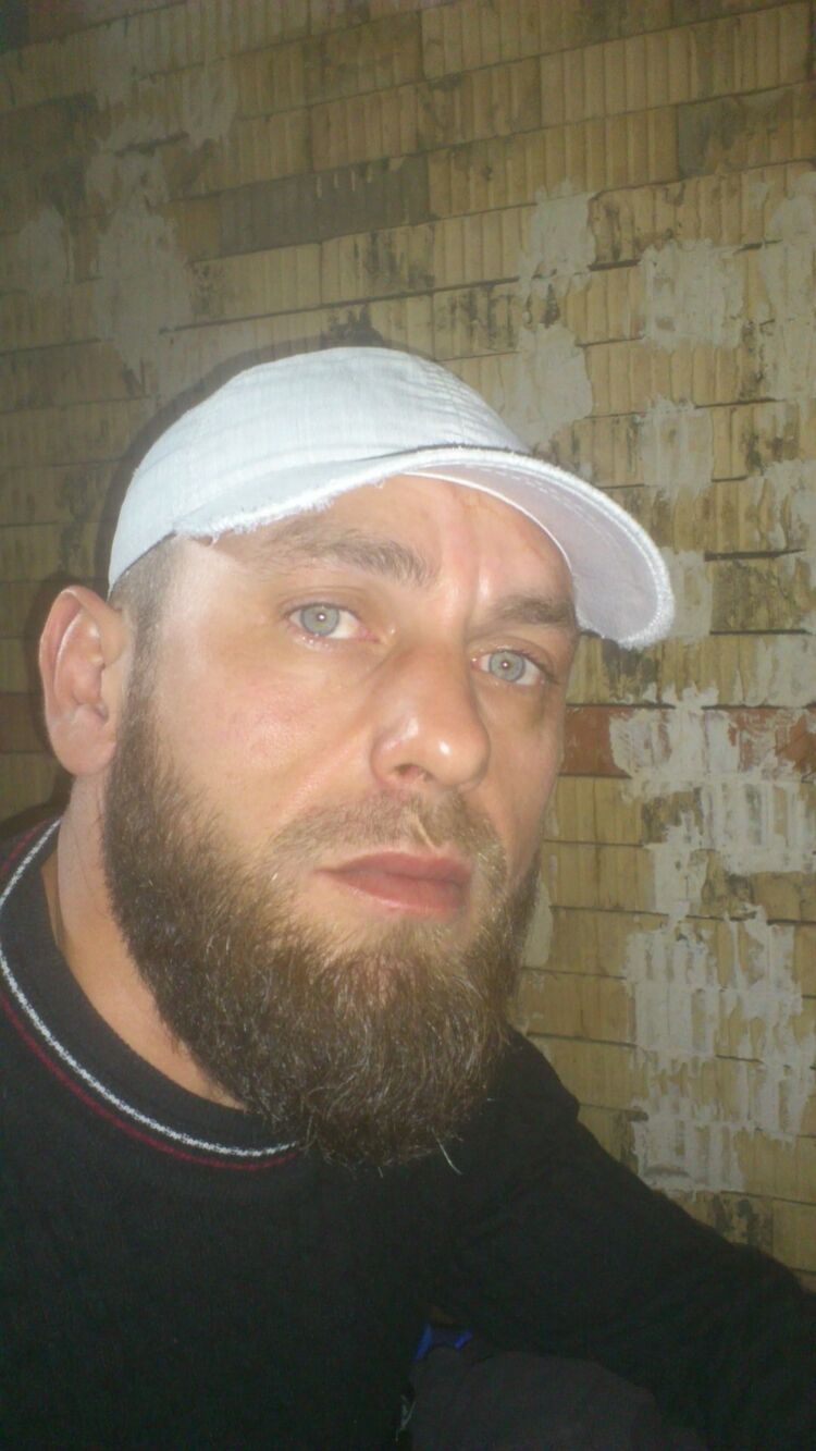  26658038  Ruslan, 42 ,    