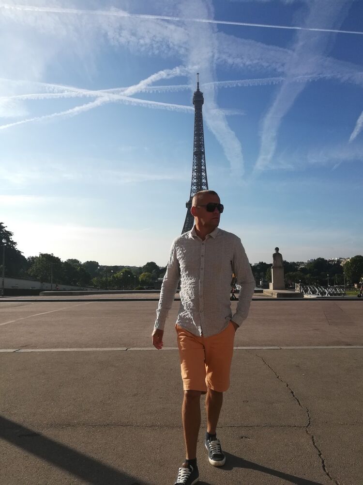  ,   Vadym, 49 ,   ,   , c 