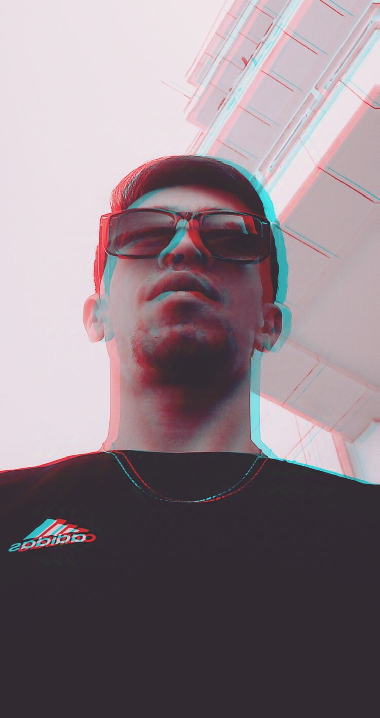  48824608   , 32 ,    