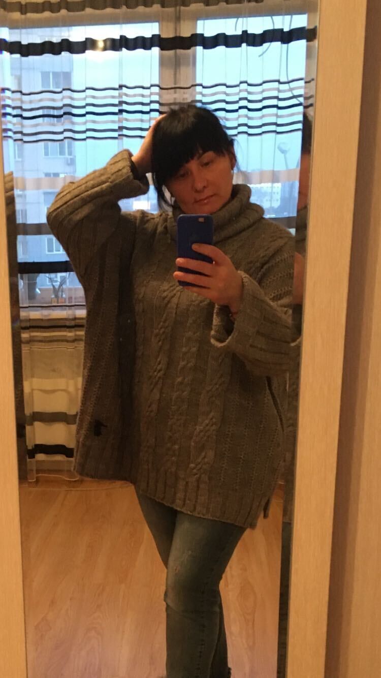  54637348  Elena, 51 ,    