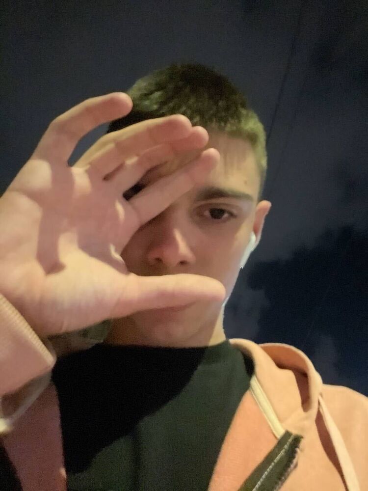  38964078  , 22 ,    