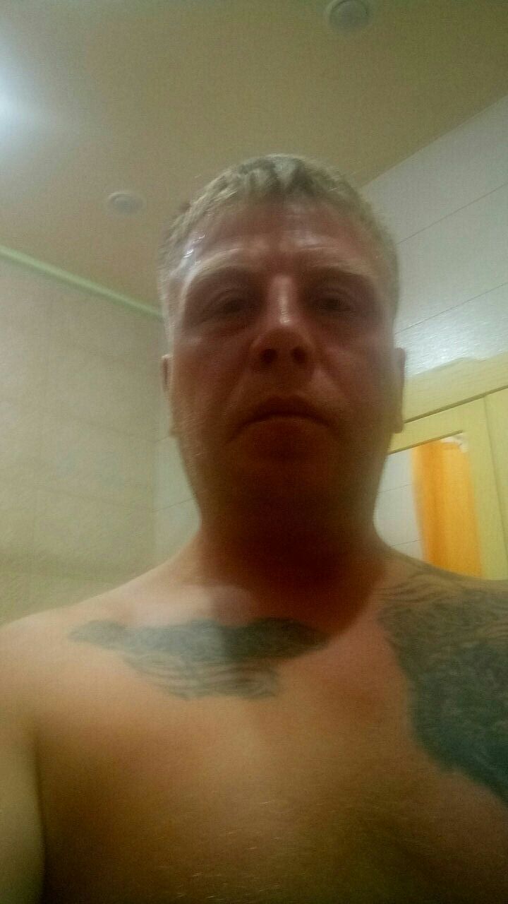  44084038  , 39 ,    