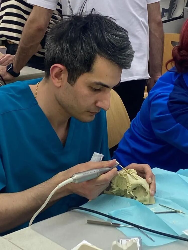  ,   AR, 35 ,   ,   