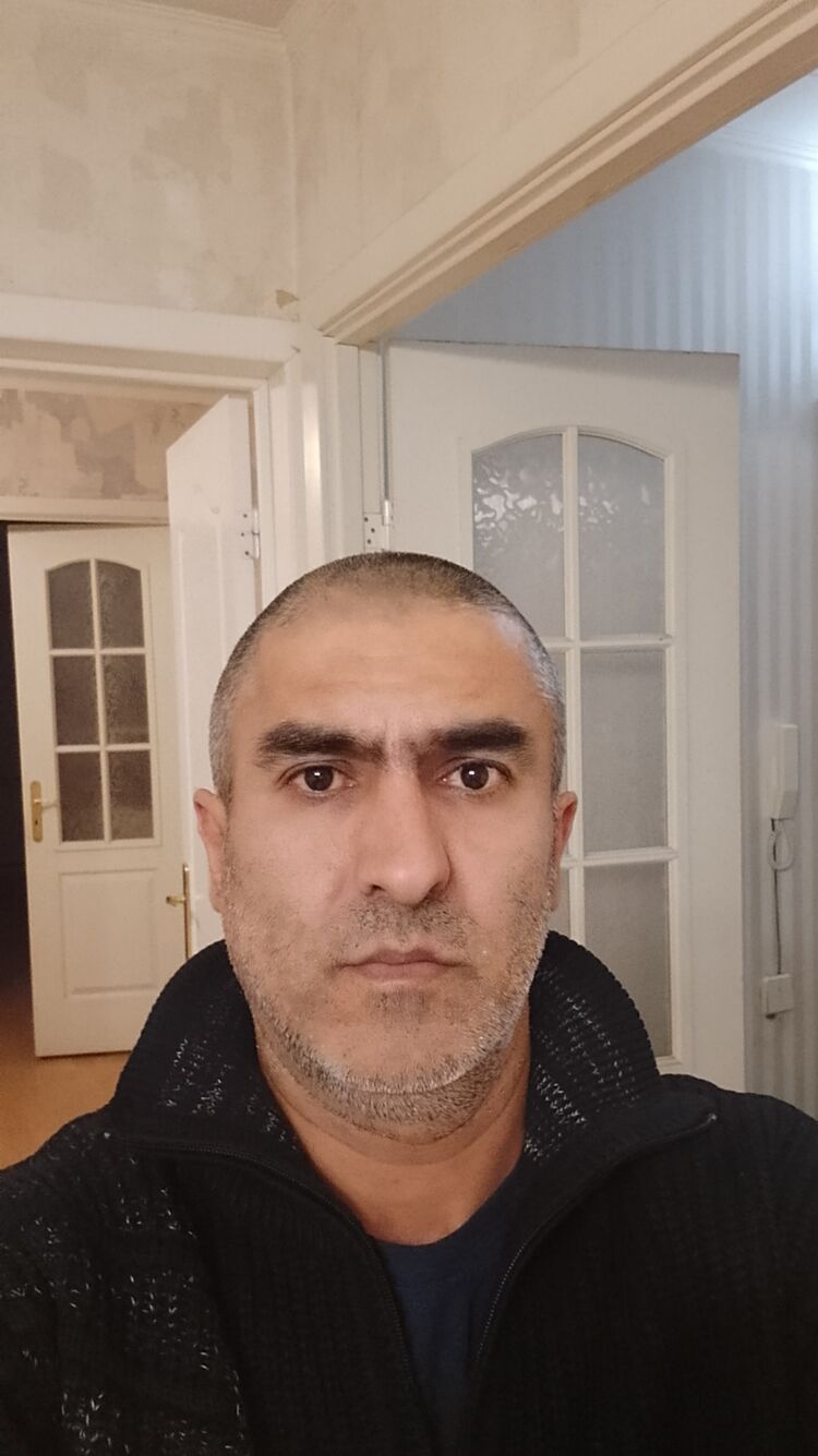  48101218  , 46 ,    