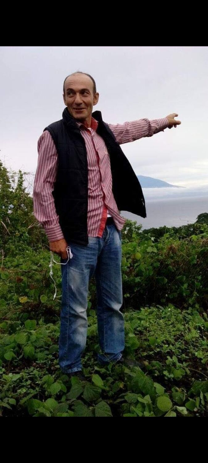  46491598  Arslan, 52 ,    