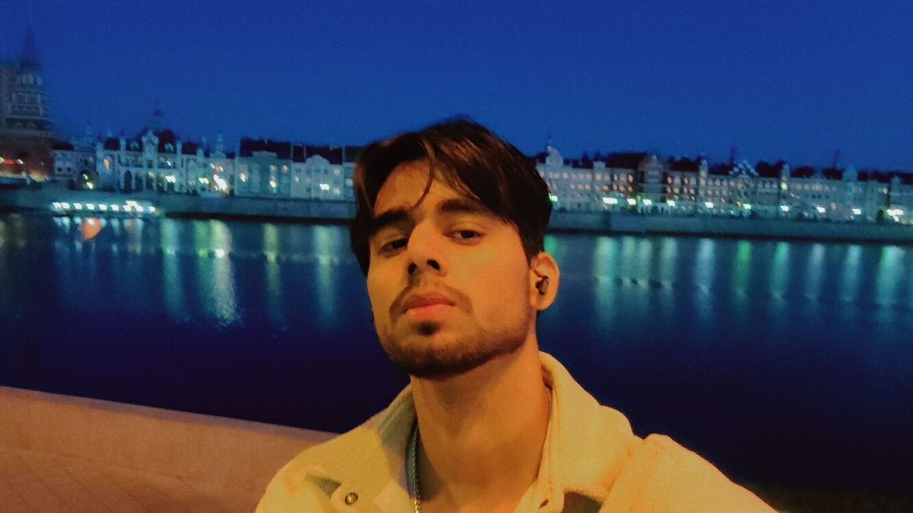  -,   , 25 ,   ,   , 