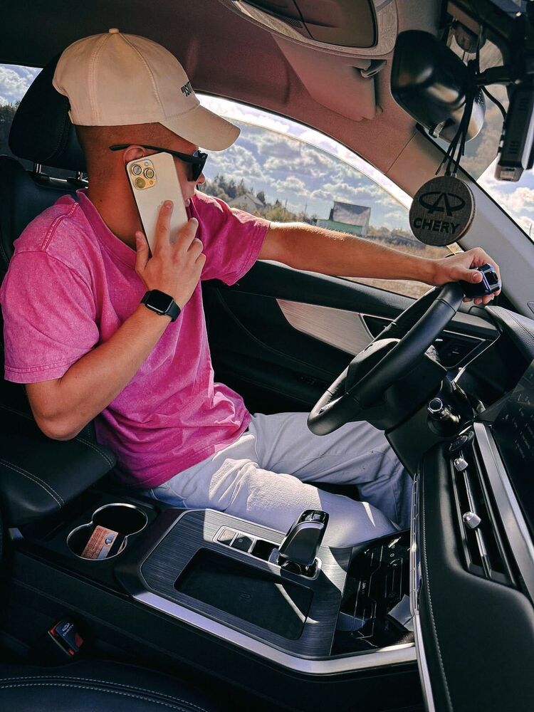  49964068  , 37 ,    
