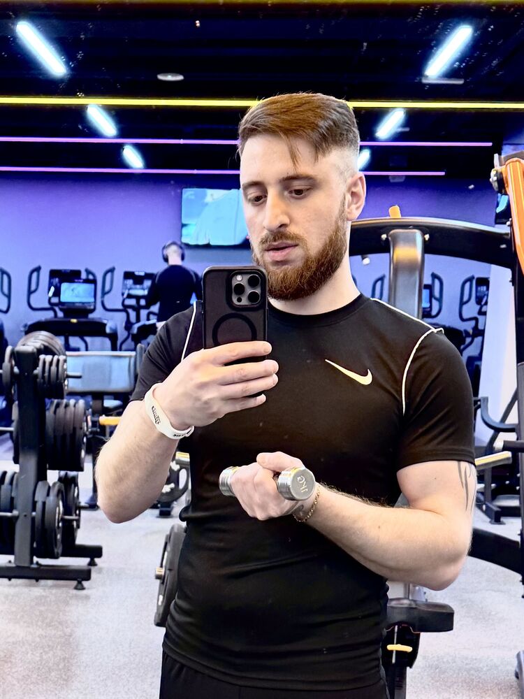  -,   Giorgi, 29 ,  