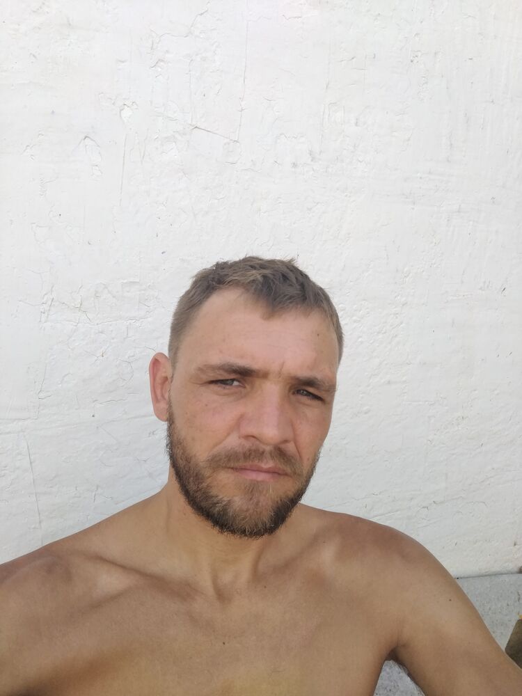  28551398  , 38 ,    