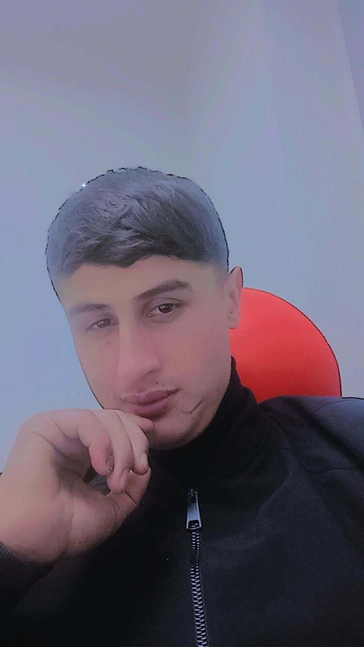  27464808  Sallim, 24 ,     