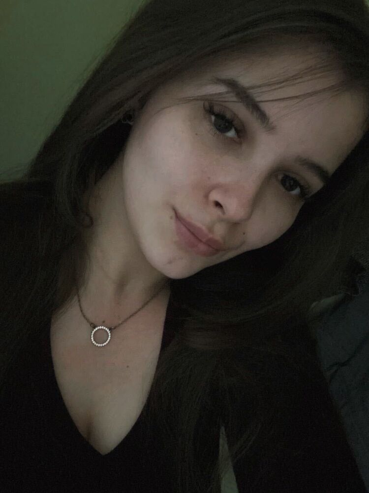  -,   Gunel, 24 ,     , c 