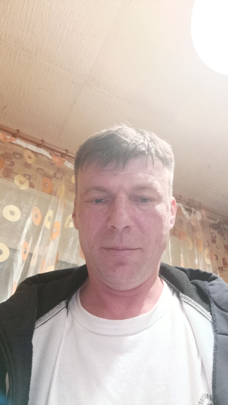  51513888  , 42 ,    