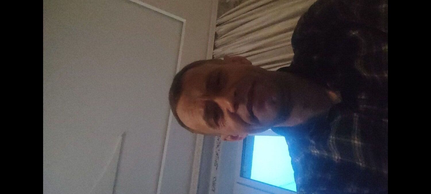  ,   Sergey, 47 ,   c 