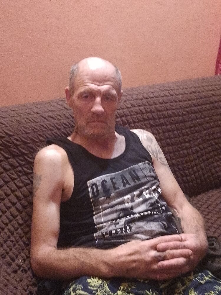  39084248  , 54 ,    