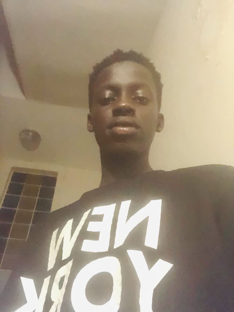  38431818  Fabakary, 29 ,    