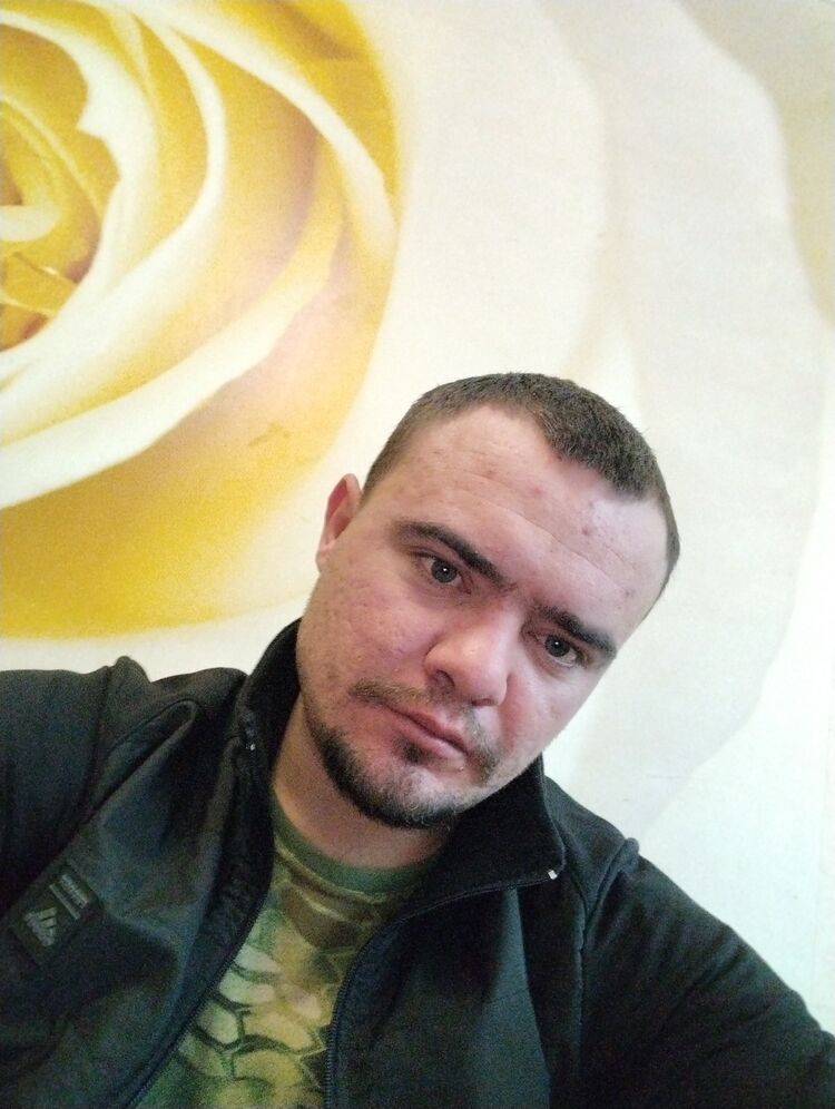  38338698  , 28 ,    