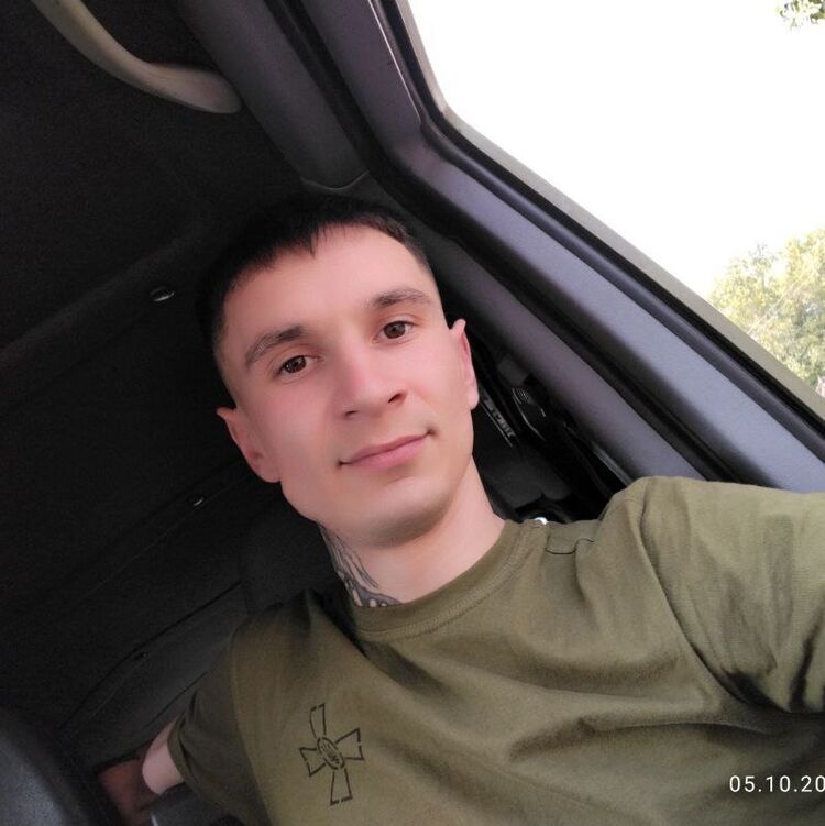  47373518  , 27 ,    